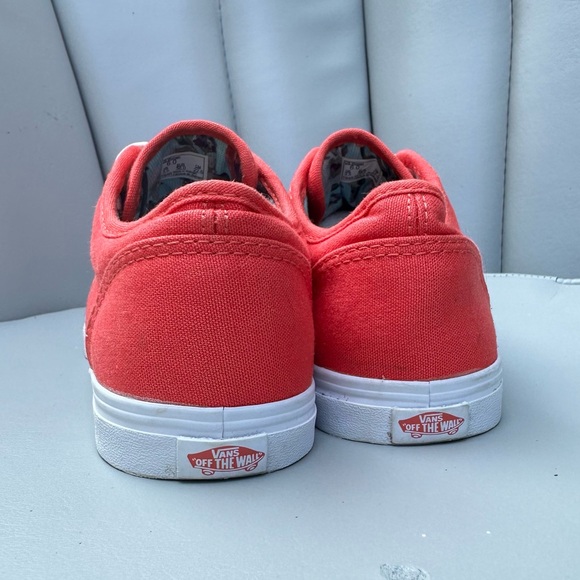 Red canvas lace up Vans women’s 6 - Picture 6 of 7